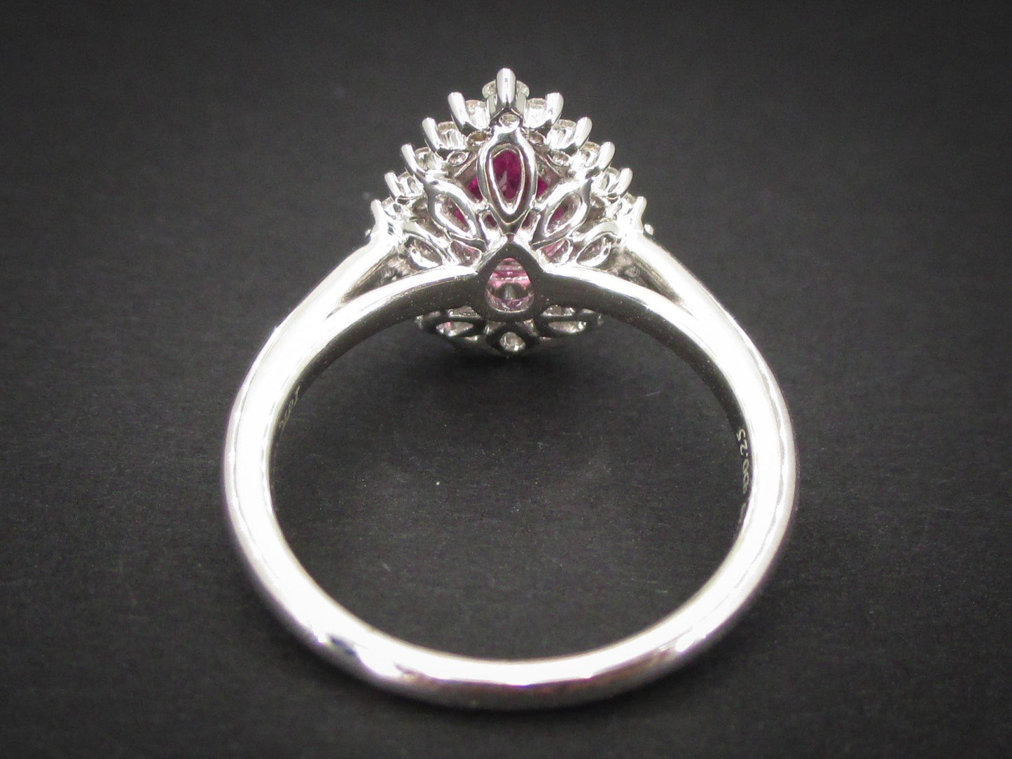 Lovely 18k White Gold Natural 1.67ct Pink Sapphire & Diamond Halo Ring 5g i7108
