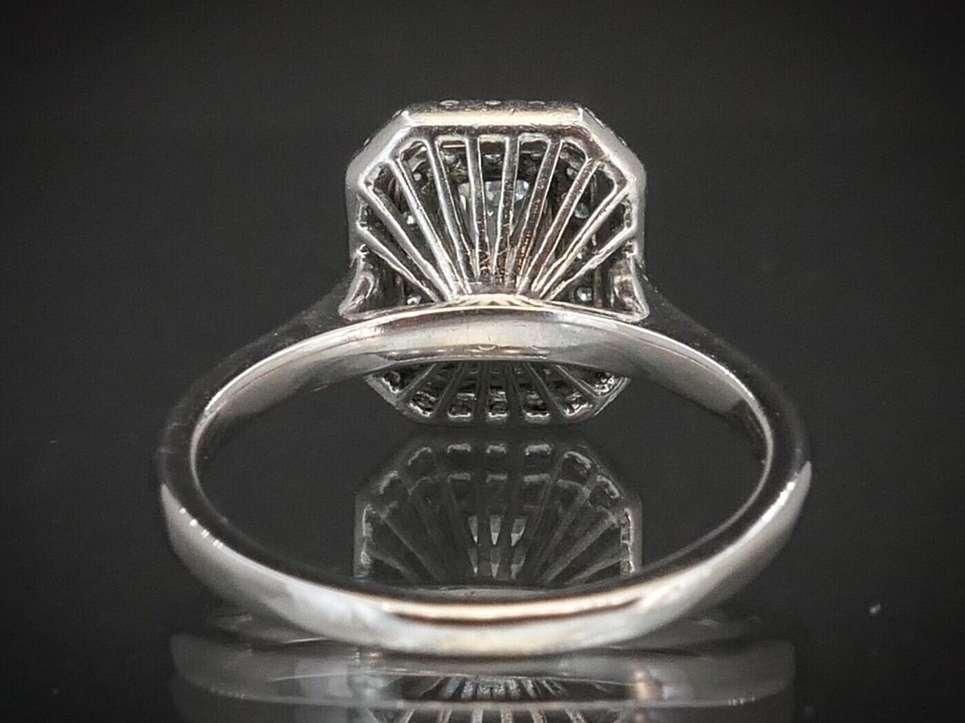 14k White Gold Emerald Cut 1.20ctw Diamond Halo Engagement Ring 4.2g i10150