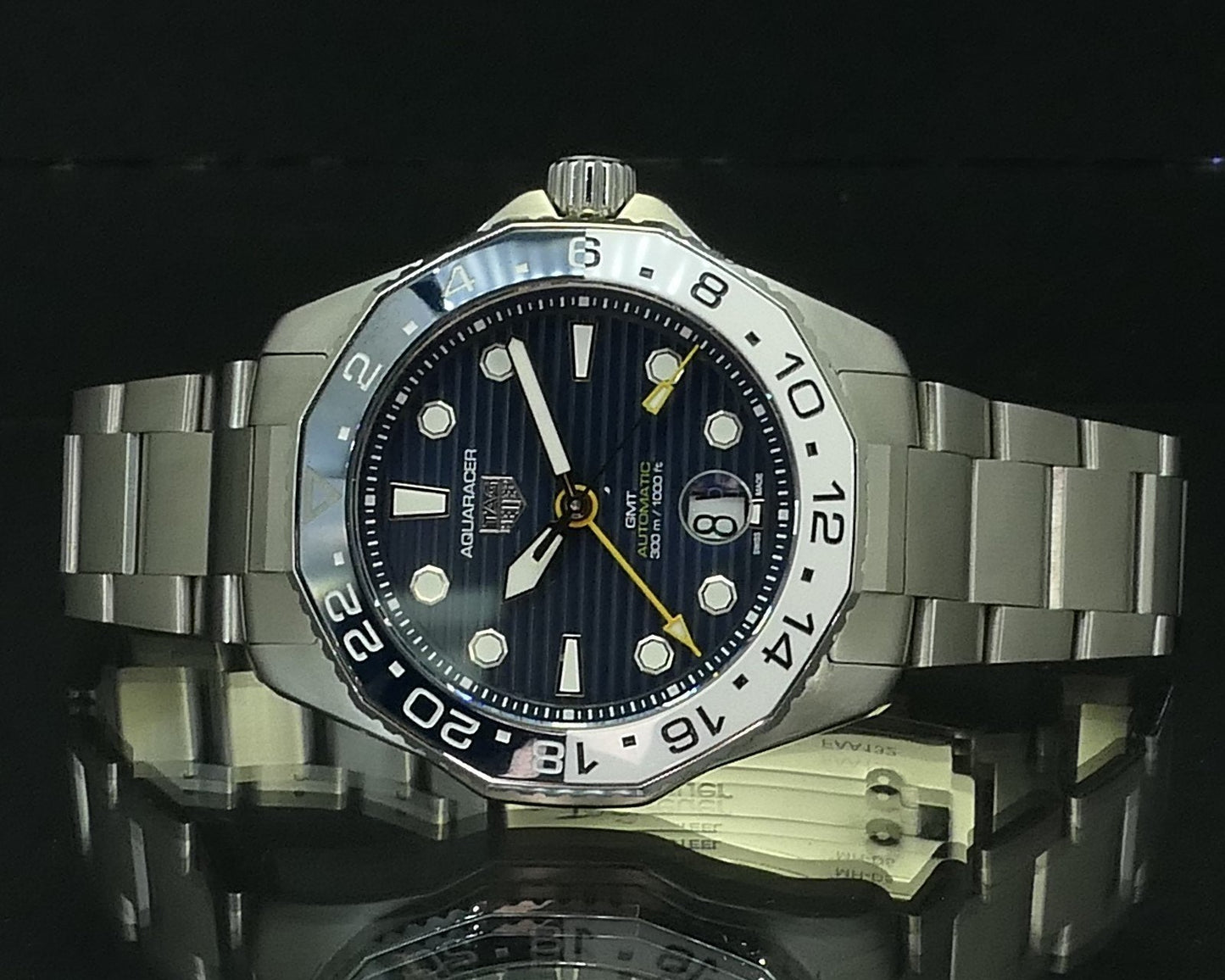 Tag Heuer Aquaracer GMT WBP2010. BA0632 Blue Dial Stainless Mens Watch i15348