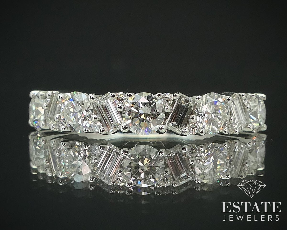 14k White Gold Natural 1.07ctw Diamond Ladies Wedding Band Ring 2.9g i15502