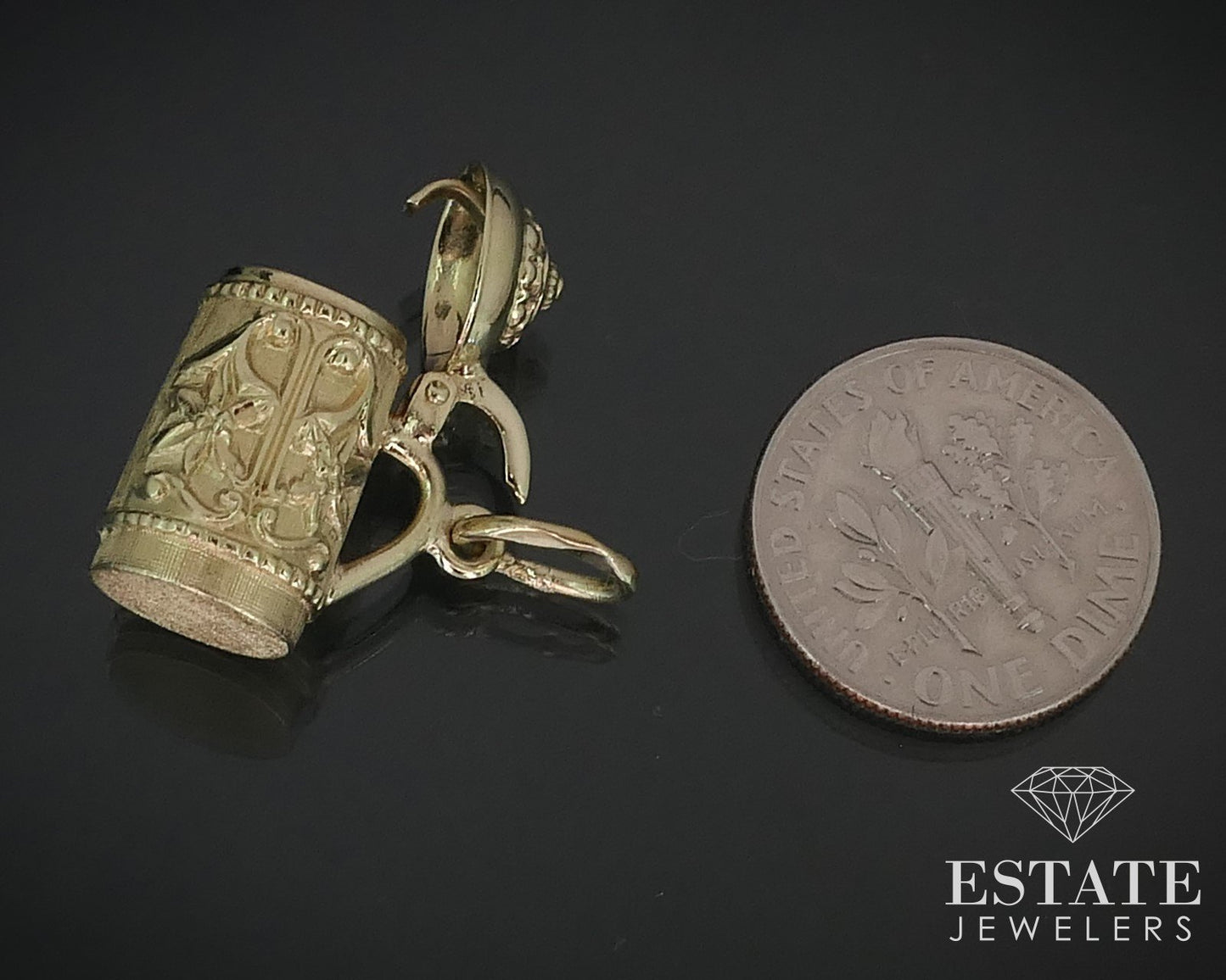 Vintage 14k Yellow Gold Dimensional Movable Beer Stein Charm 3.1g i15729