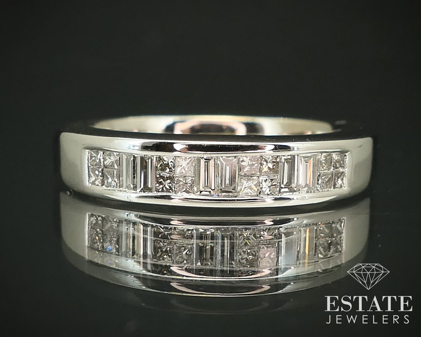 14k White Gold Natural .35ctw Diamond Ladies Wedding Band Ring 5g i15837