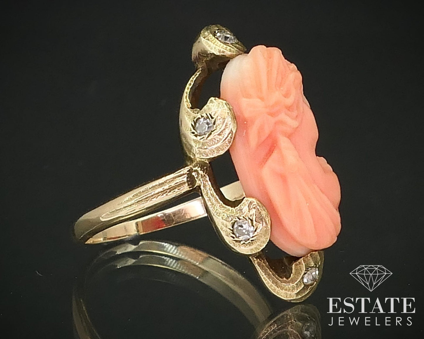 Antique 10k Yellow Gold Natural Coral Cameo & Diamond Ring 3.5g i16199
