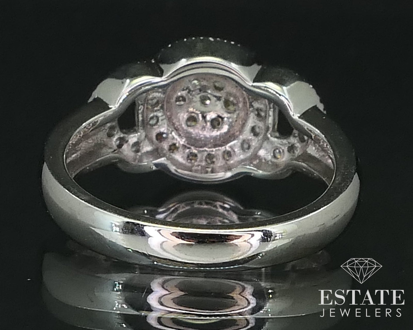 18k White Gold Natural .30ctw Diamond Cluster Halo Engagement Ring 5.9g i16332
