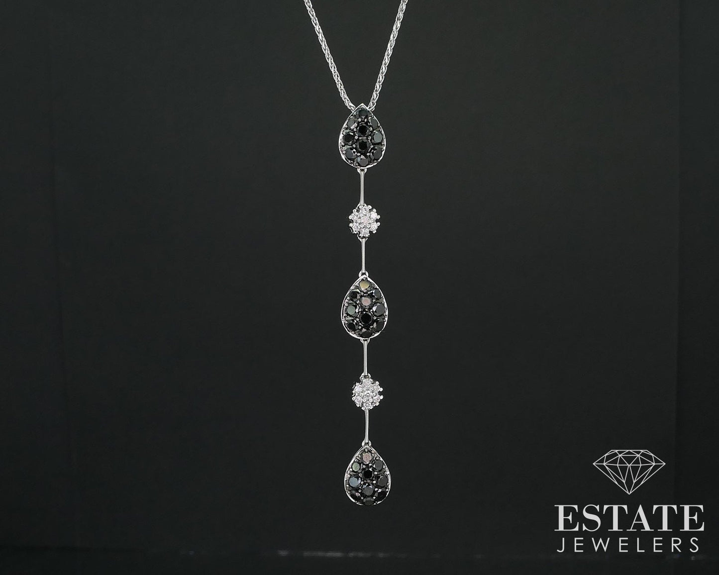 18k White Gold Natural Black & White Diamond Tear Drop Necklace 6.2g i16221