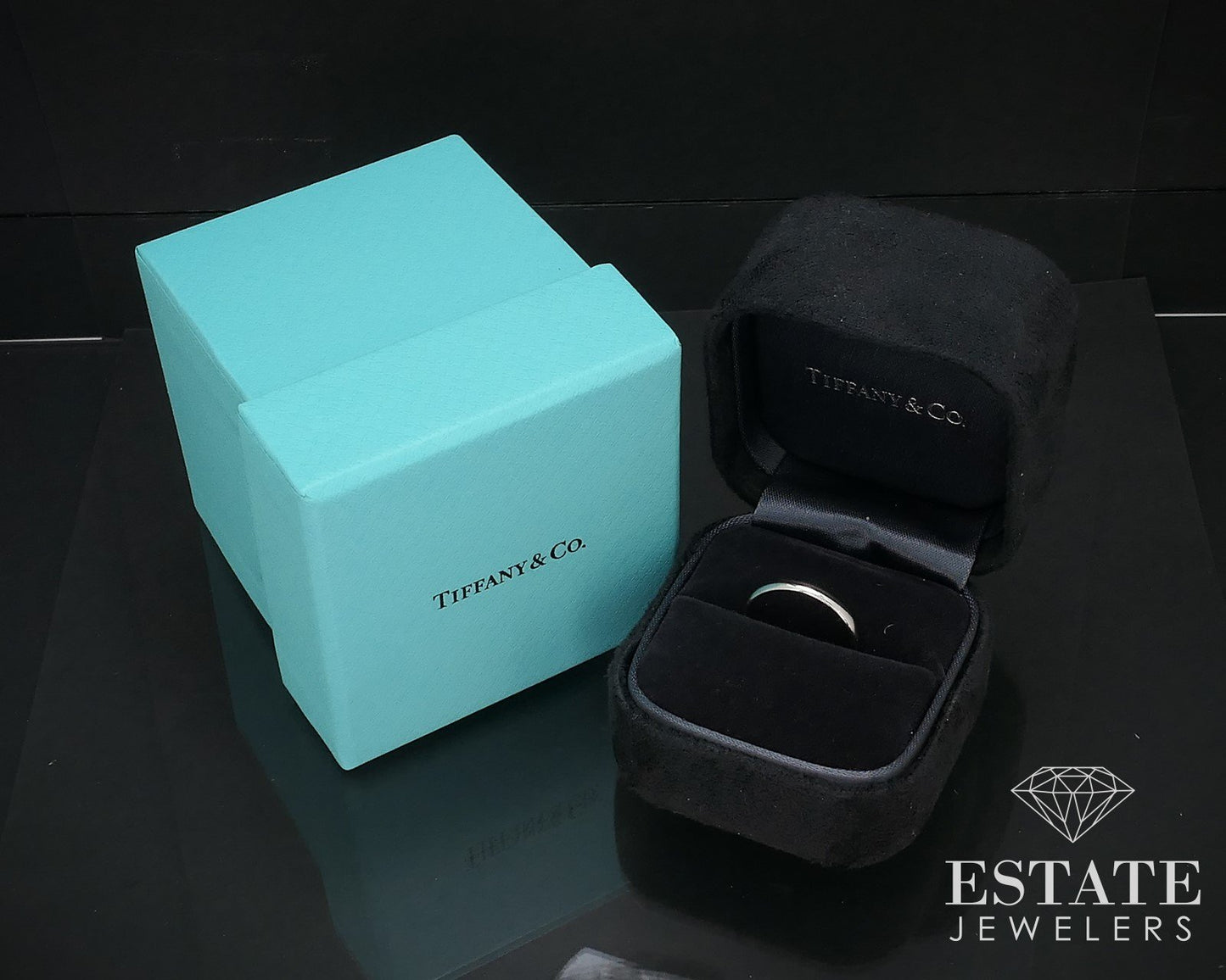 Platinum Tiffany & Co. Forever 2mm Ladies Band Ring 2.3g i16494