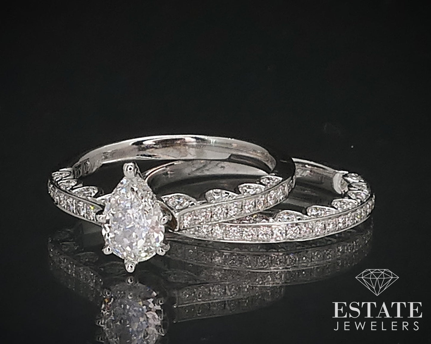 18k White Gold Pear Natural 1.37ctw Diamond Ladies Wedding Set 5.9g i16553