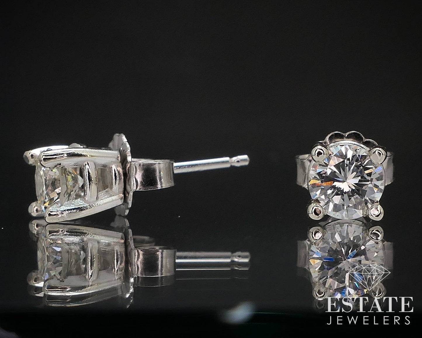 14k White Gold Round Natural .73ctw Diamond Stud Earrings i16616