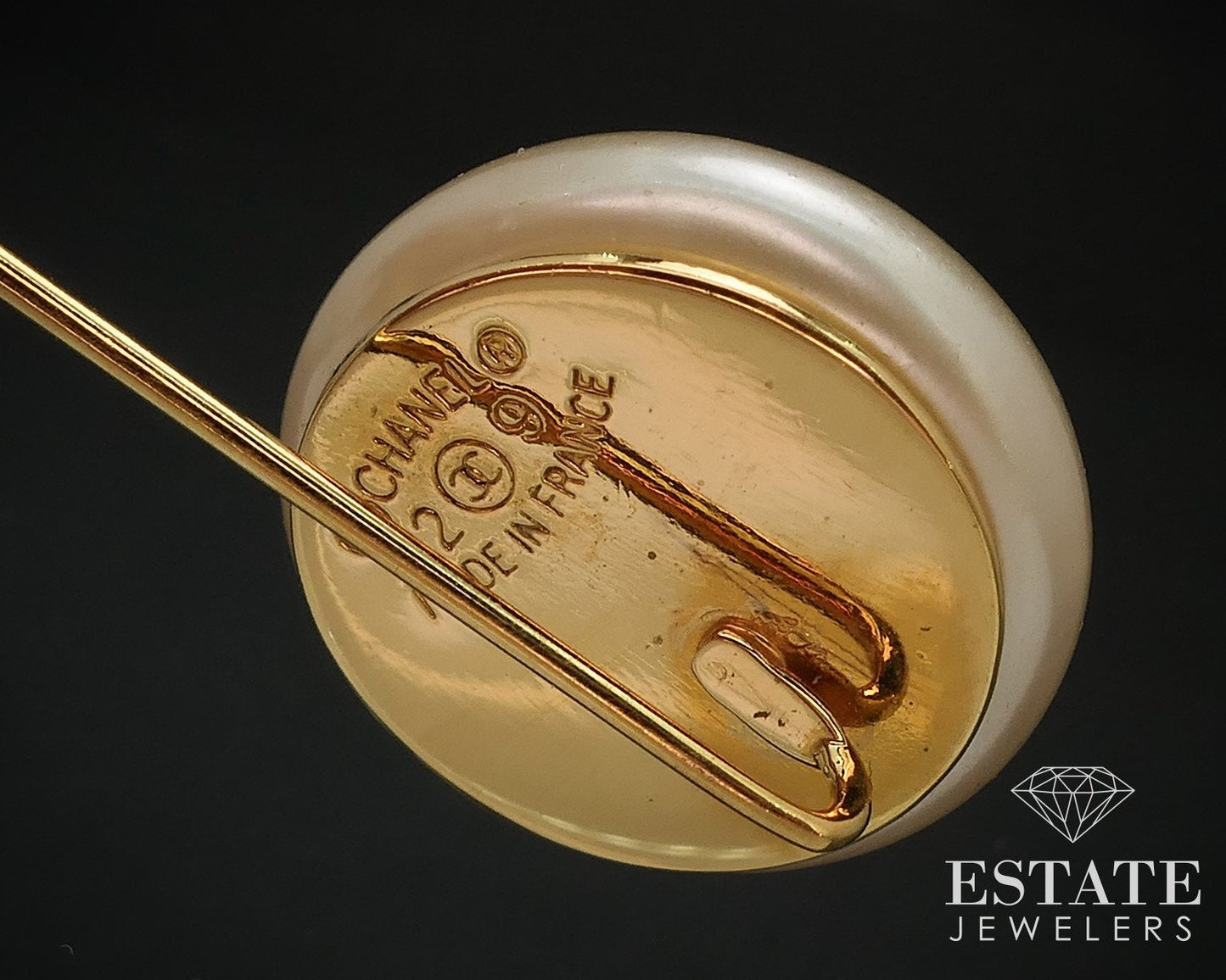Vintage Chanel 18.6mm Freshwater Pearl Stick Pin i16762