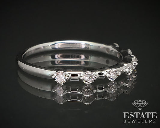 14k White Gold Round Natural .22ctw Diamond Ladies Wedding Band 1.7g i16829
