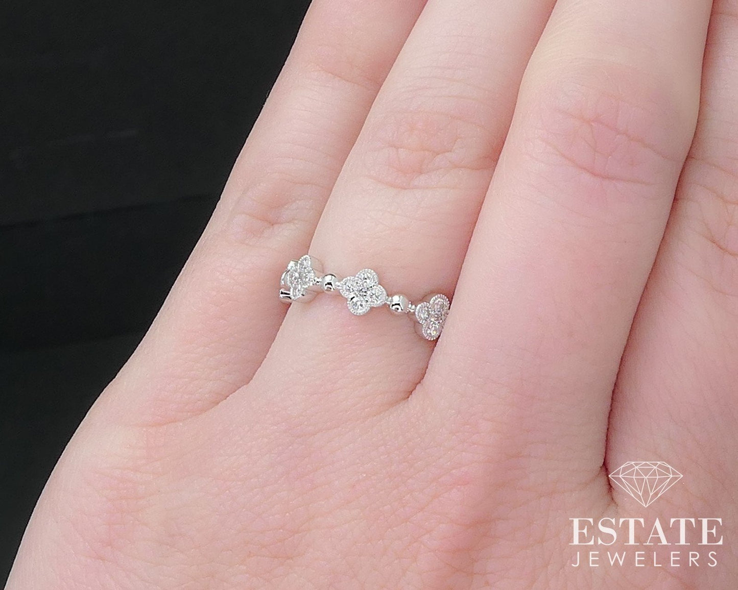 14k White Gold Flower Natural .49ctw Diamond Ladies Wedding Band 2.4g i16840