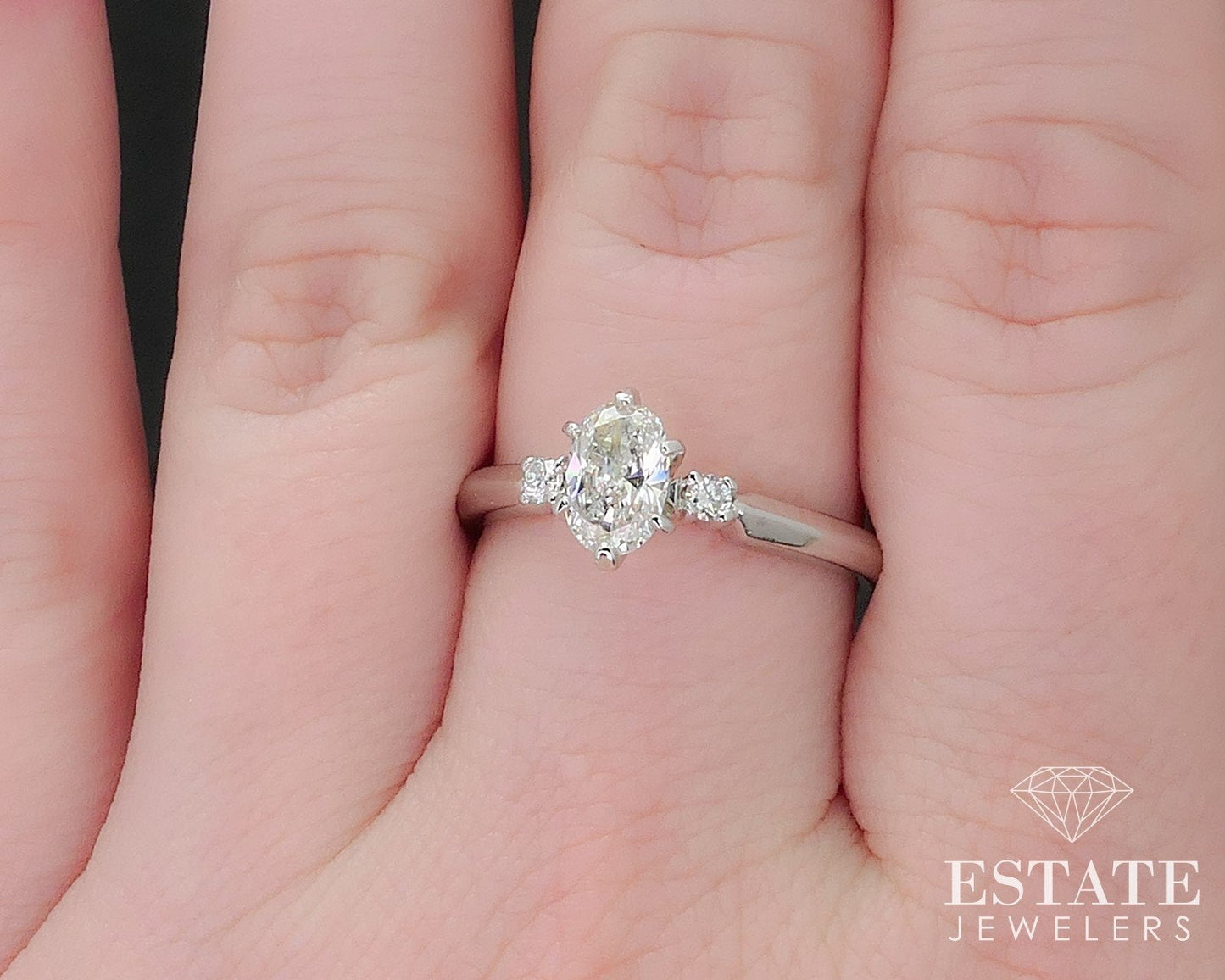 14k White Gold Oval Natural .51ctw Diamond Engagement Ring 3.6g i17487