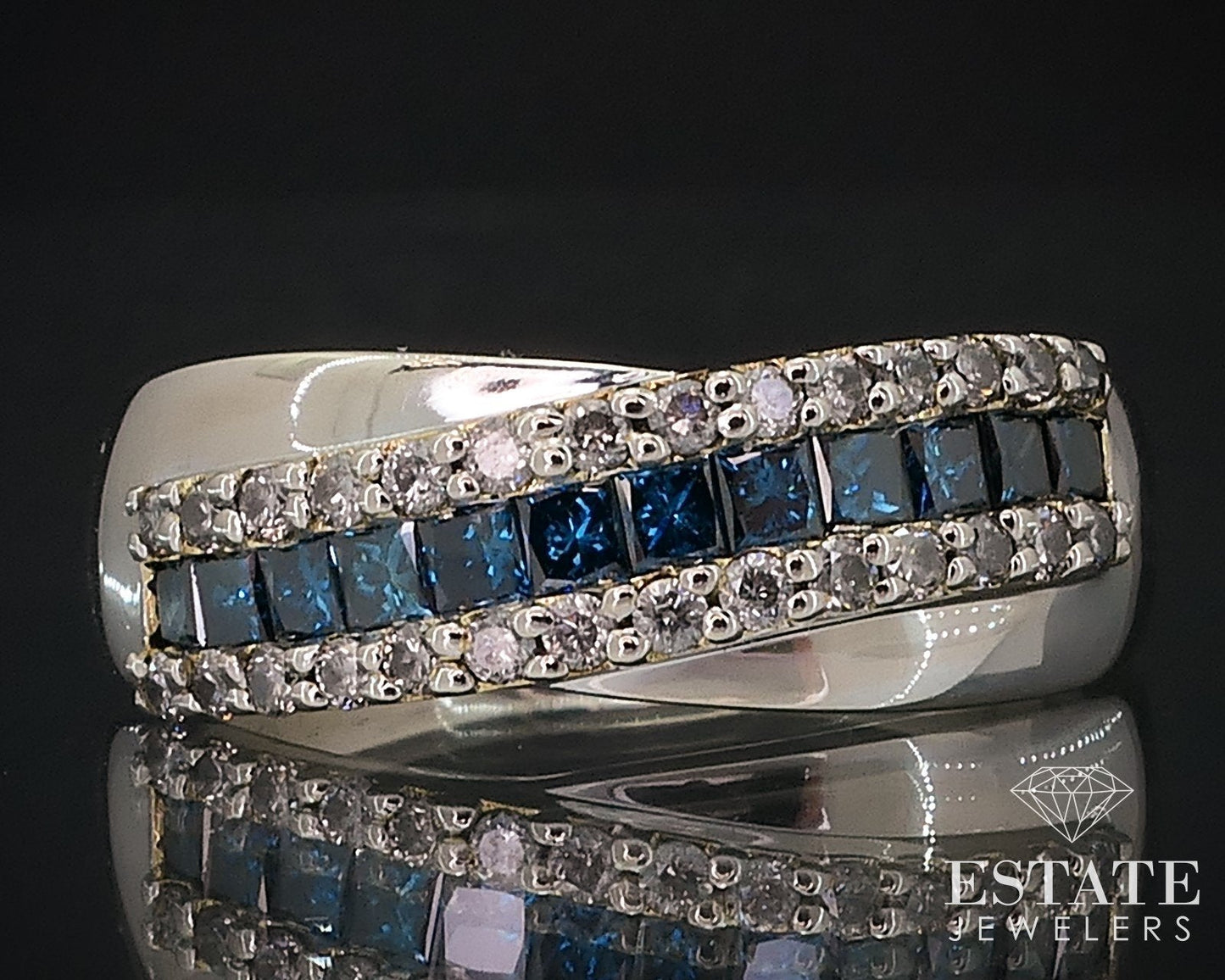 14k White Gold Natural .56ctw Blue & White Diamond Ladies Band Ring 4.1g i17604b