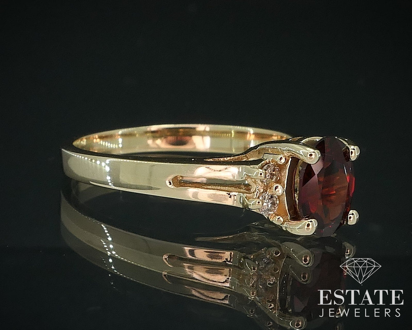 14k Yellow Gold Oval Natural Garnet & Diamond Ladies Ring 3.5g i17799b
