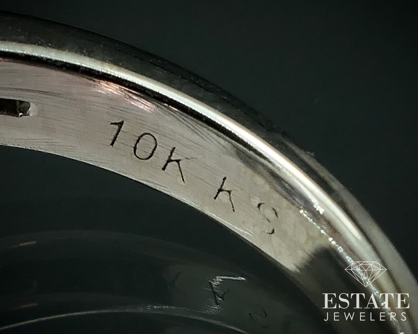 10k White Gold Natural Blue Sapphire & Diamond Swirl Engagement Ring 4.4g i17905