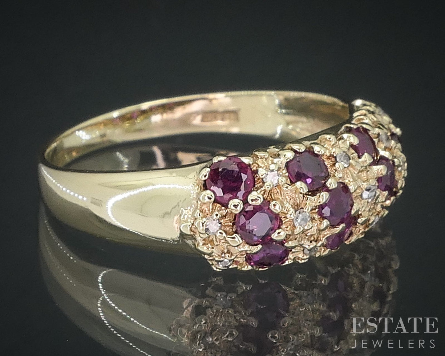 10k Yellow Gold Natural Ruby & Diamond Ladies Band Ring 3.6g i18097b