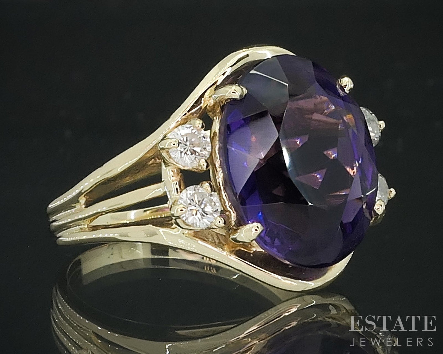 14k Yellow Gold Oval Natural Amethyst & Diamond Ladies Ring 7.1g i18116