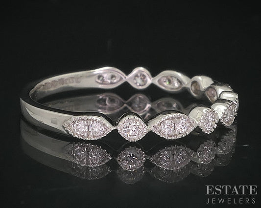 14k White Gold Round Lab Created .20ctw Diamond Ladies Wedding Band 1.6g i16041