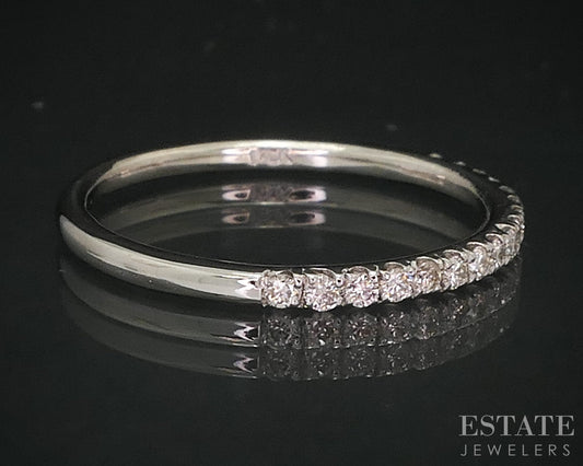 14k White Gold Natural .20ctw Diamond Ladies Wedding Band 1.4g i18135