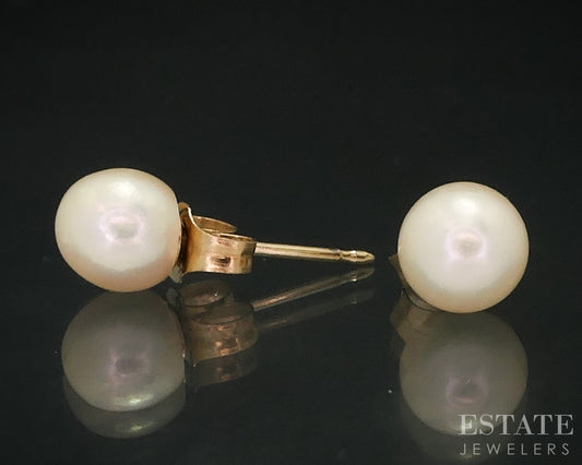 14k Yellow Gold 5.3mm Cultured Pearl Stud Ladies Earrings i18221b
