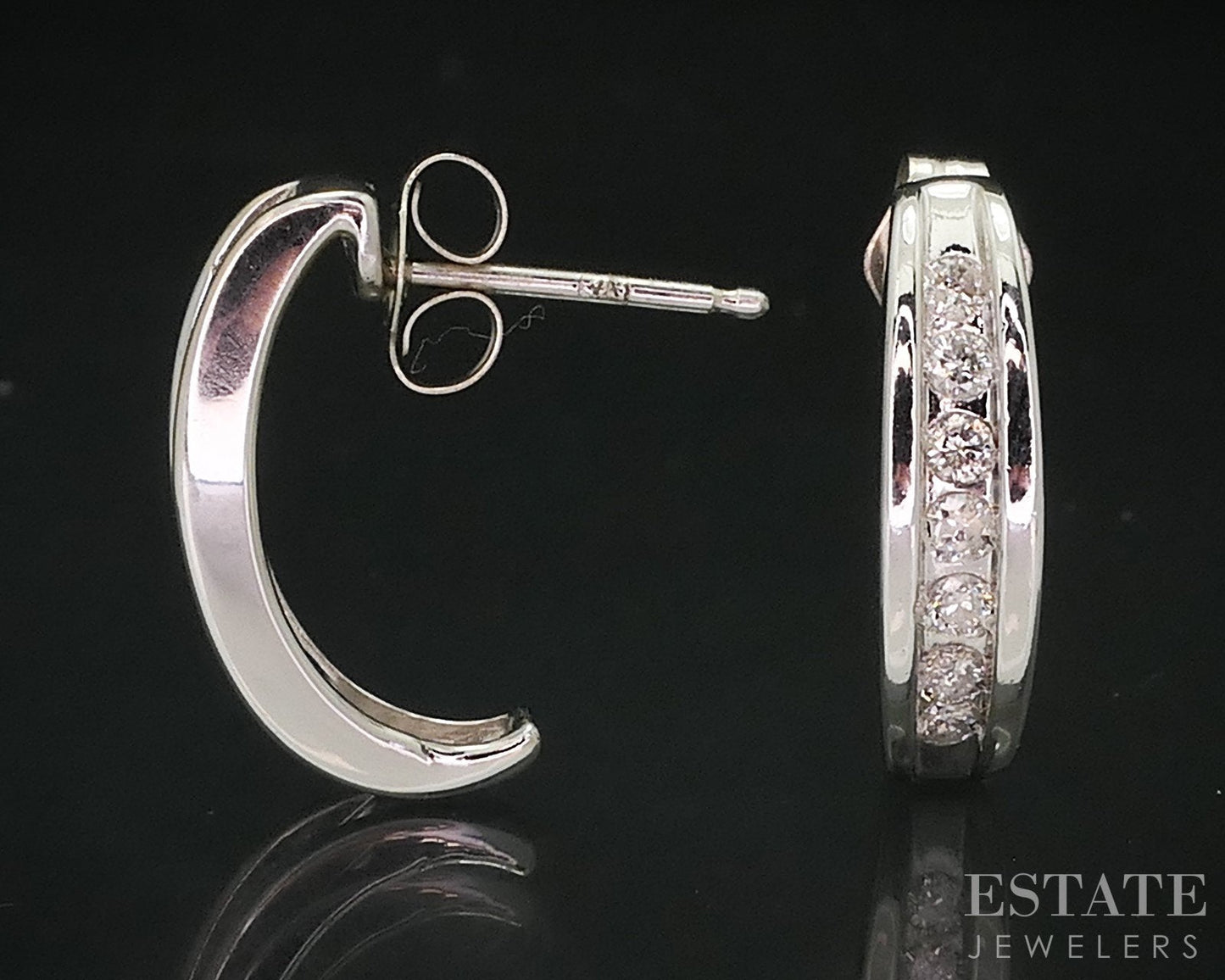 14k White Gold Round Natural .20ctw Diamond J Hoop Earrings 2.3g i18227b