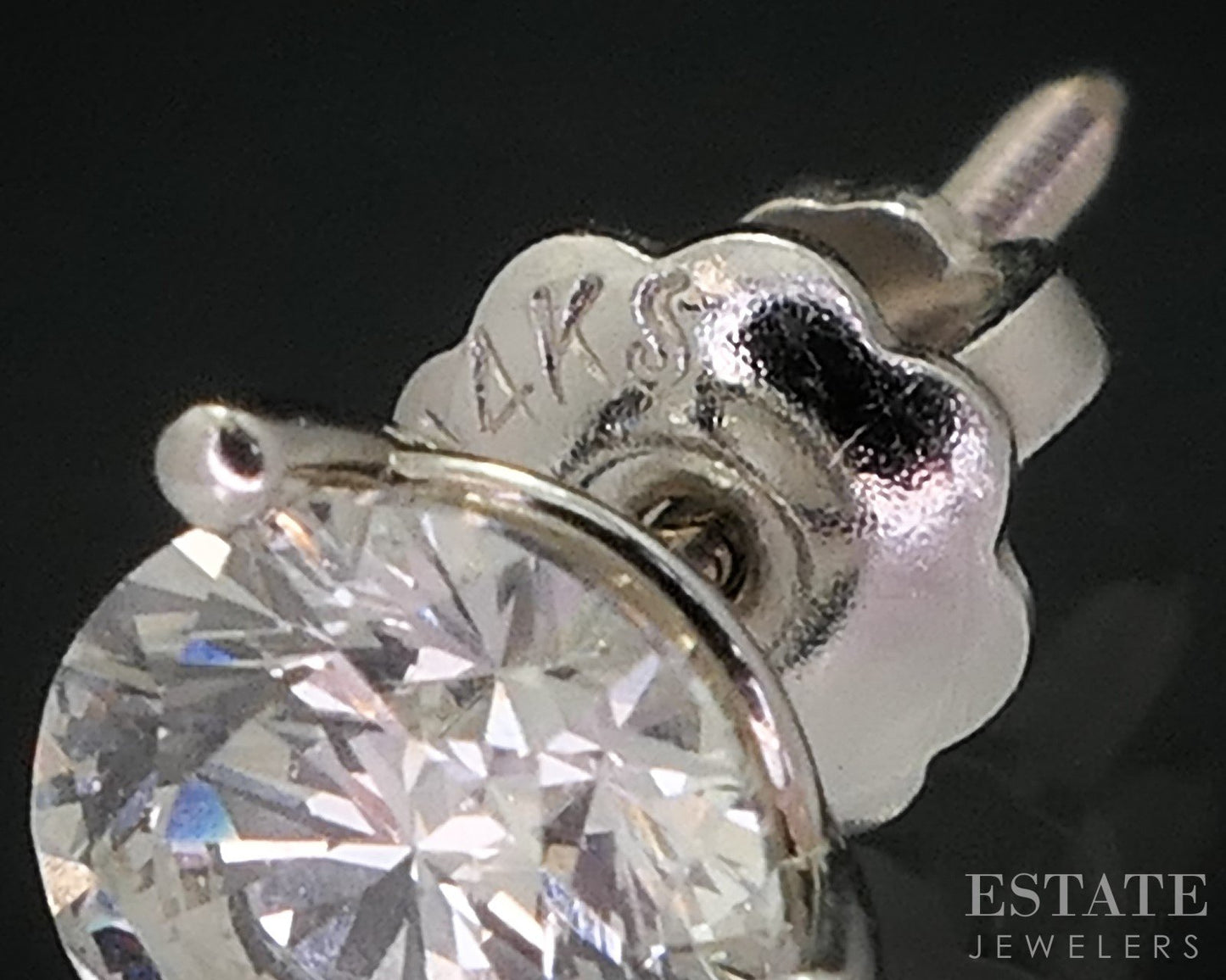 14k White Gold Round Natural .85ctw Diamond Screw Back Earrings i18273