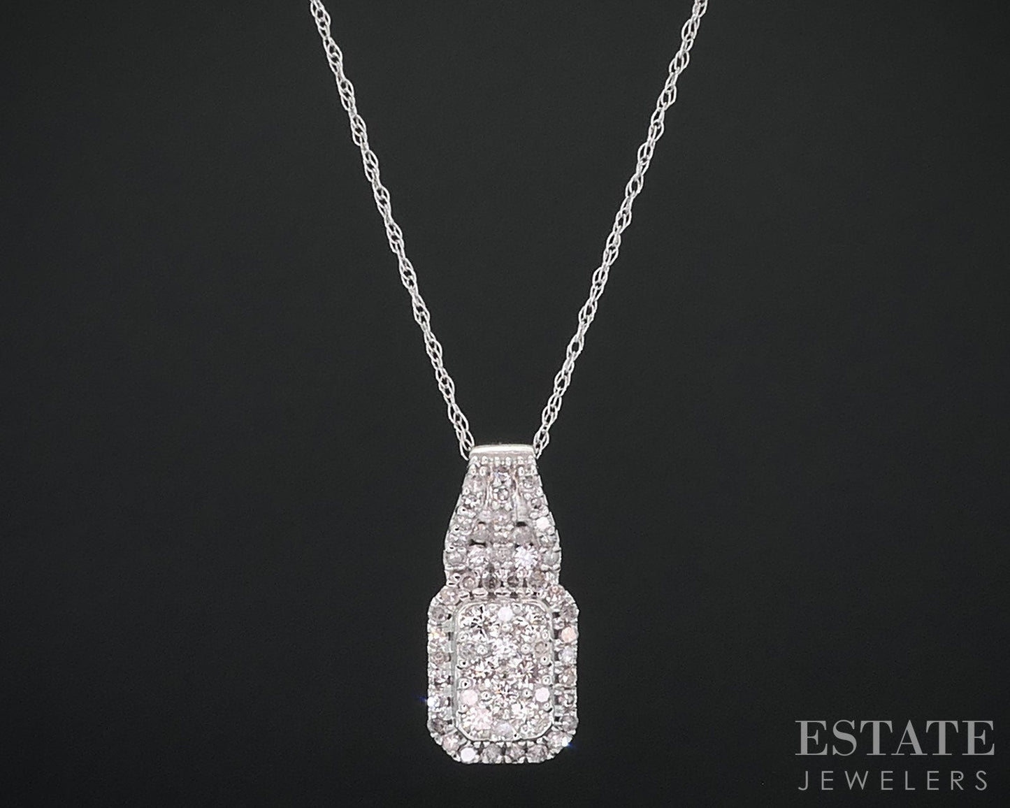 10k White Gold Natural .25ctw Diamond Cluster Ladies Necklace 2.3g 18"L i18485