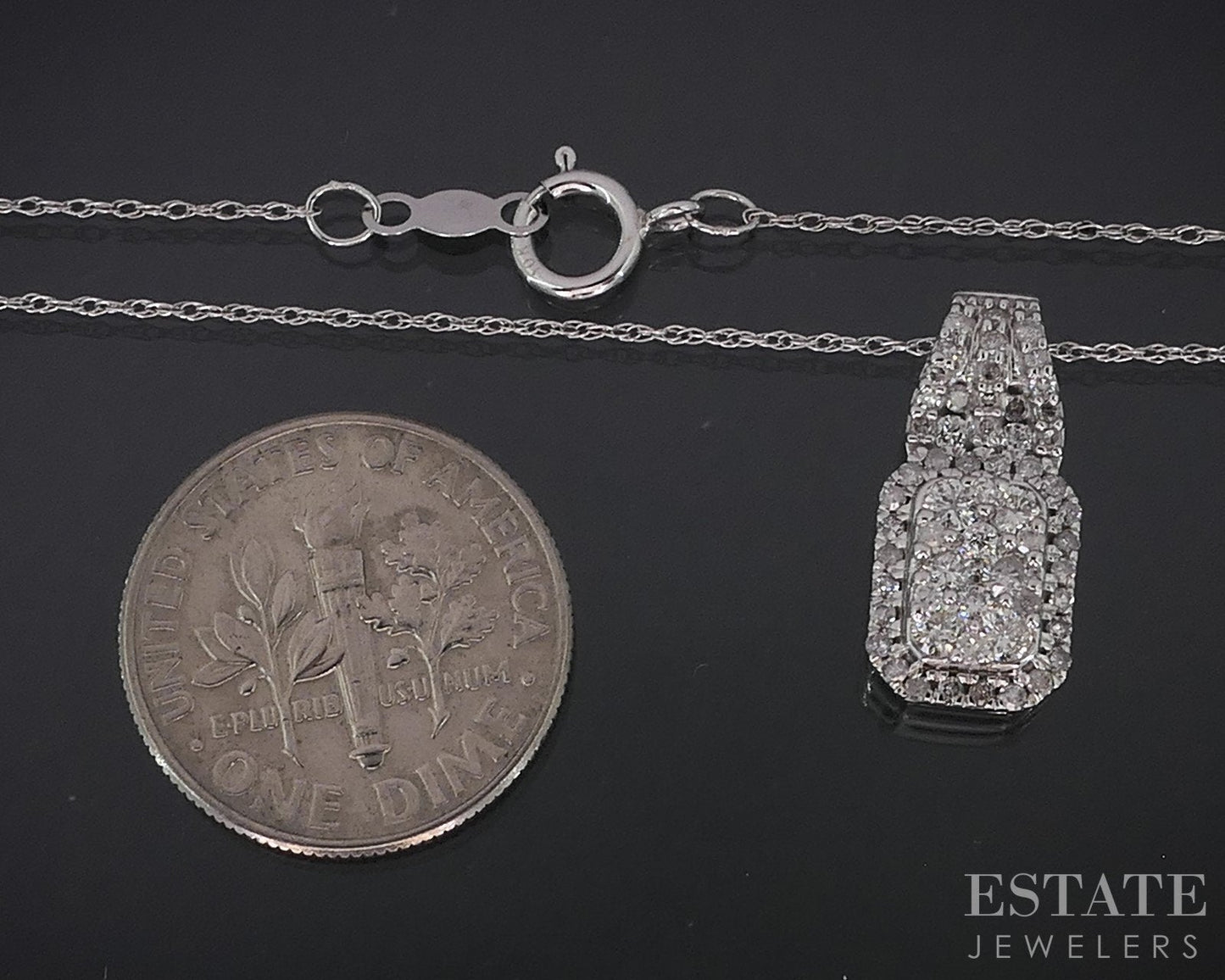 10k White Gold Natural .25ctw Diamond Cluster Ladies Necklace 2.3g 18"L i18485