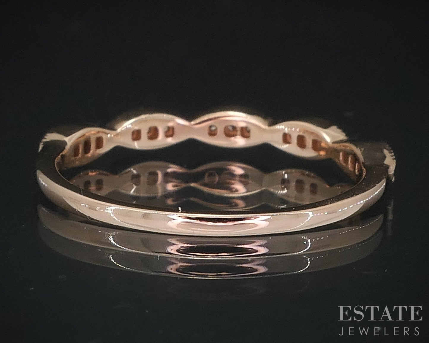 10k Rose Gold Natural .10ctw Diamond Ladies Wedding Band 1.6g i18523b