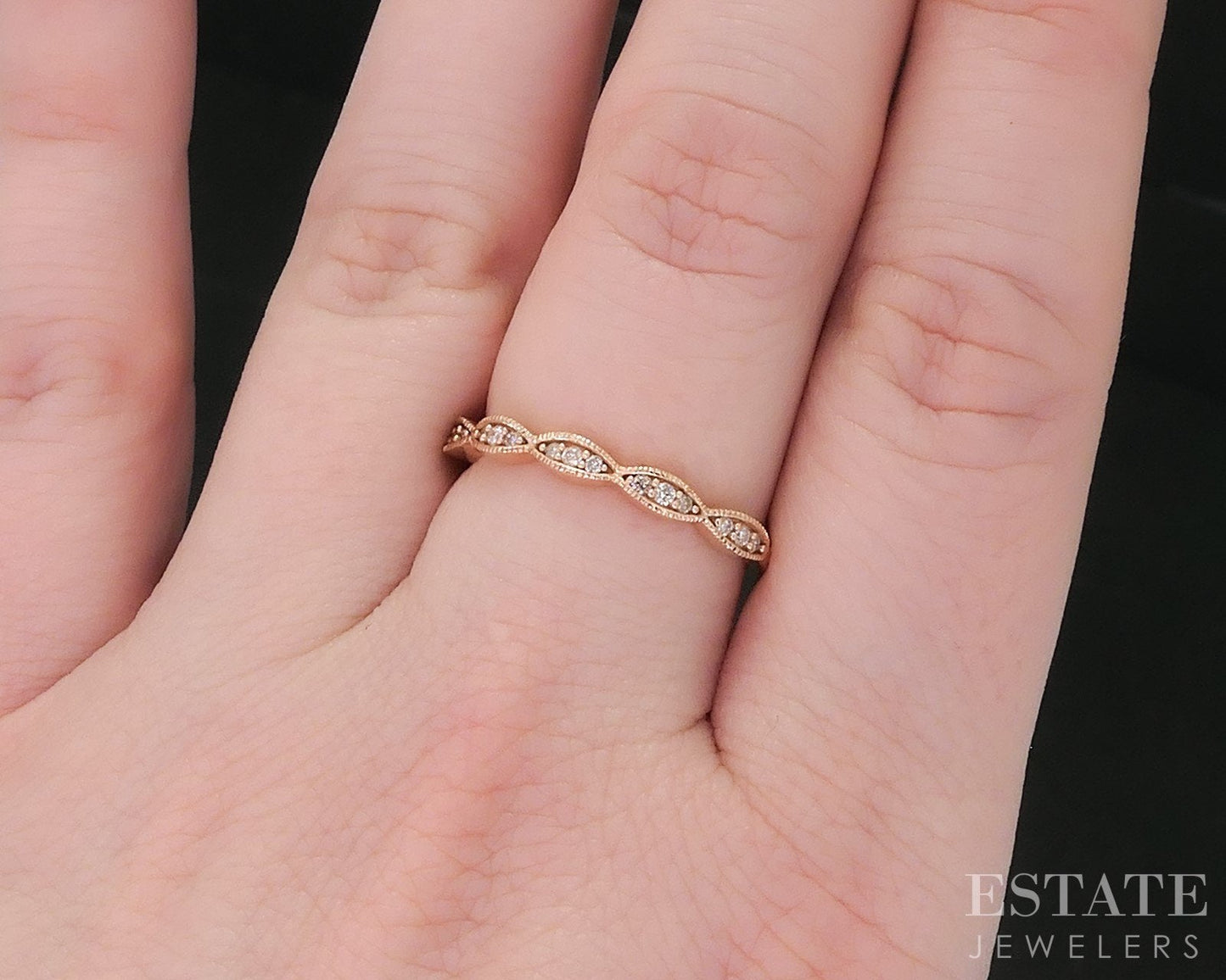 10k Rose Gold Natural .10ctw Diamond Ladies Wedding Band 1.6g i18523b