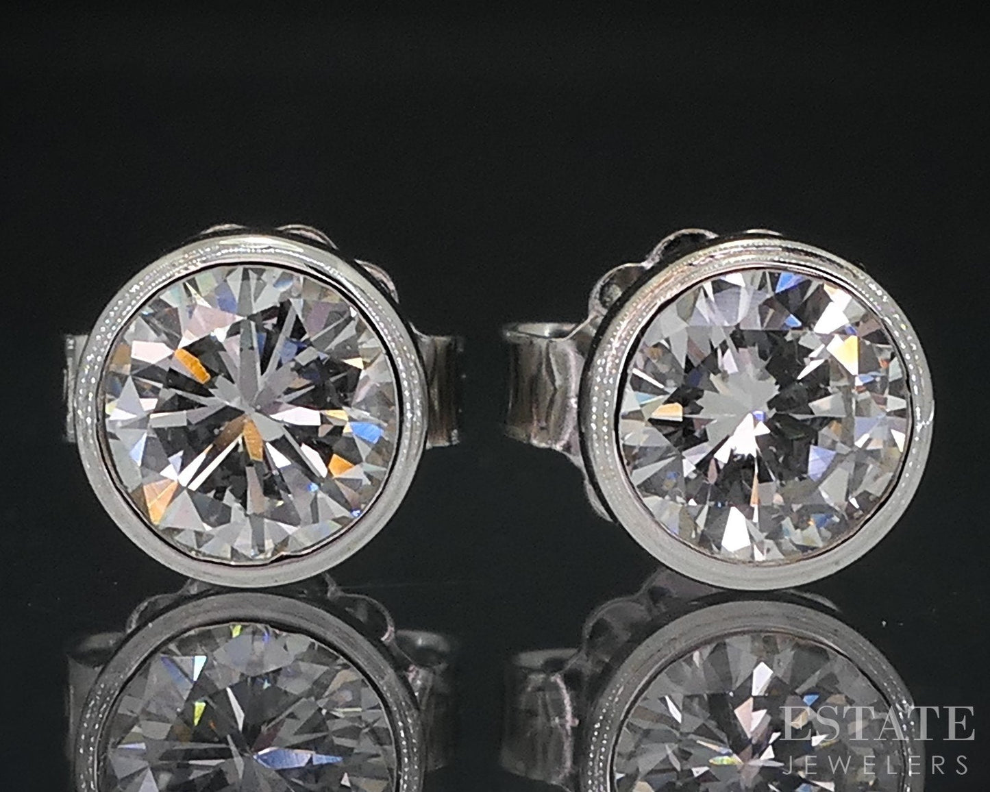 14k White Gold Round Natural .64ctw Diamond Bezel Stud Earrings i18586
