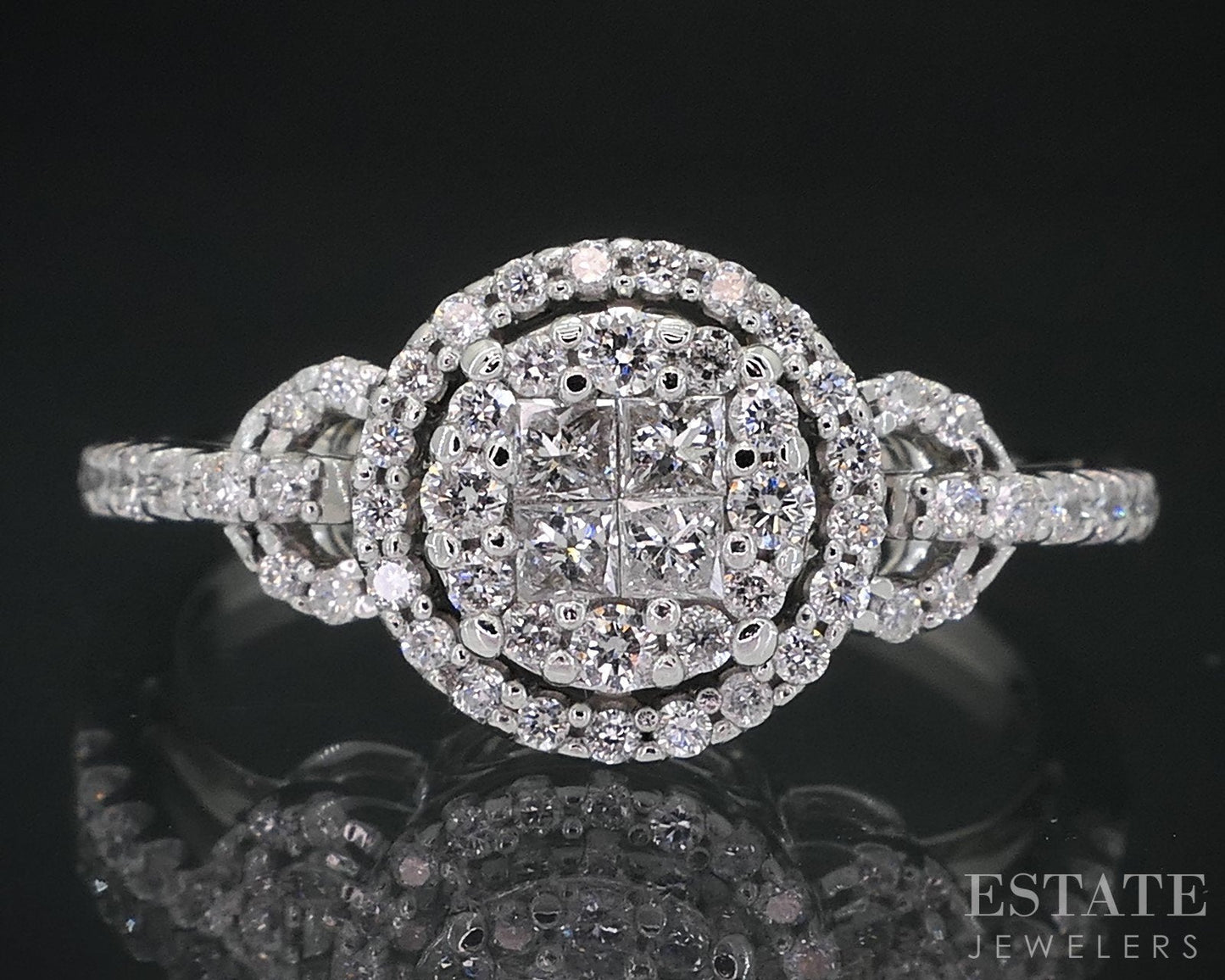10k White Gold Natural .30ctw Diamond Cluster Halo Engagement Ring 3.1g i18589b