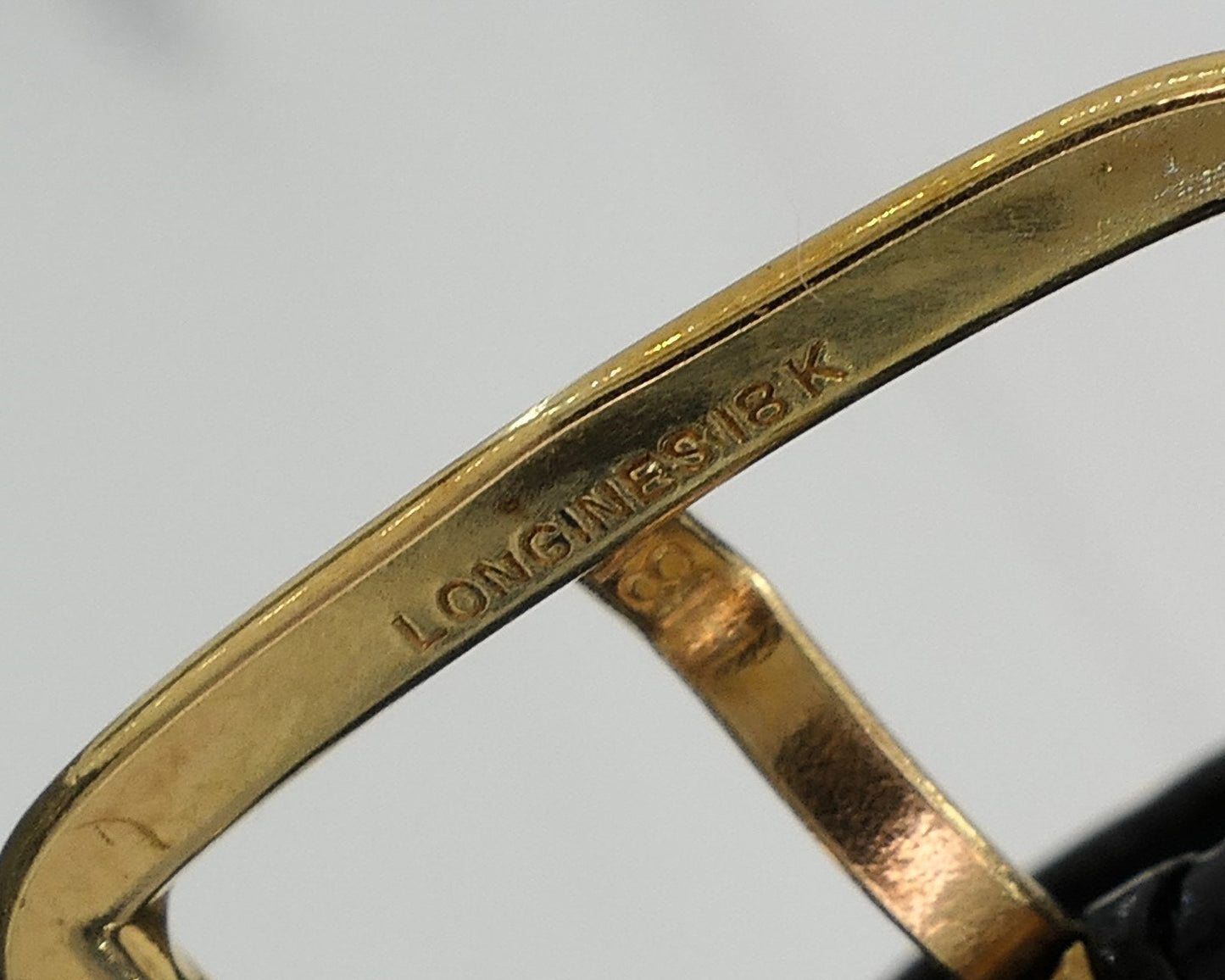 Vintage 1969 Longines 18k Yellow Gold Cal. 528 Mens Dress Watch i18646