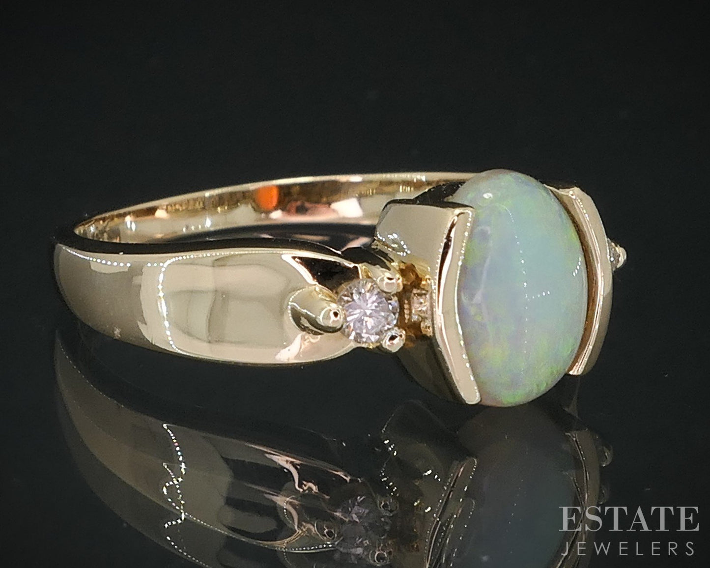 14k Yellow Gold Oval Natural Opal & Diamond Ladies Ring 3.2g i18632