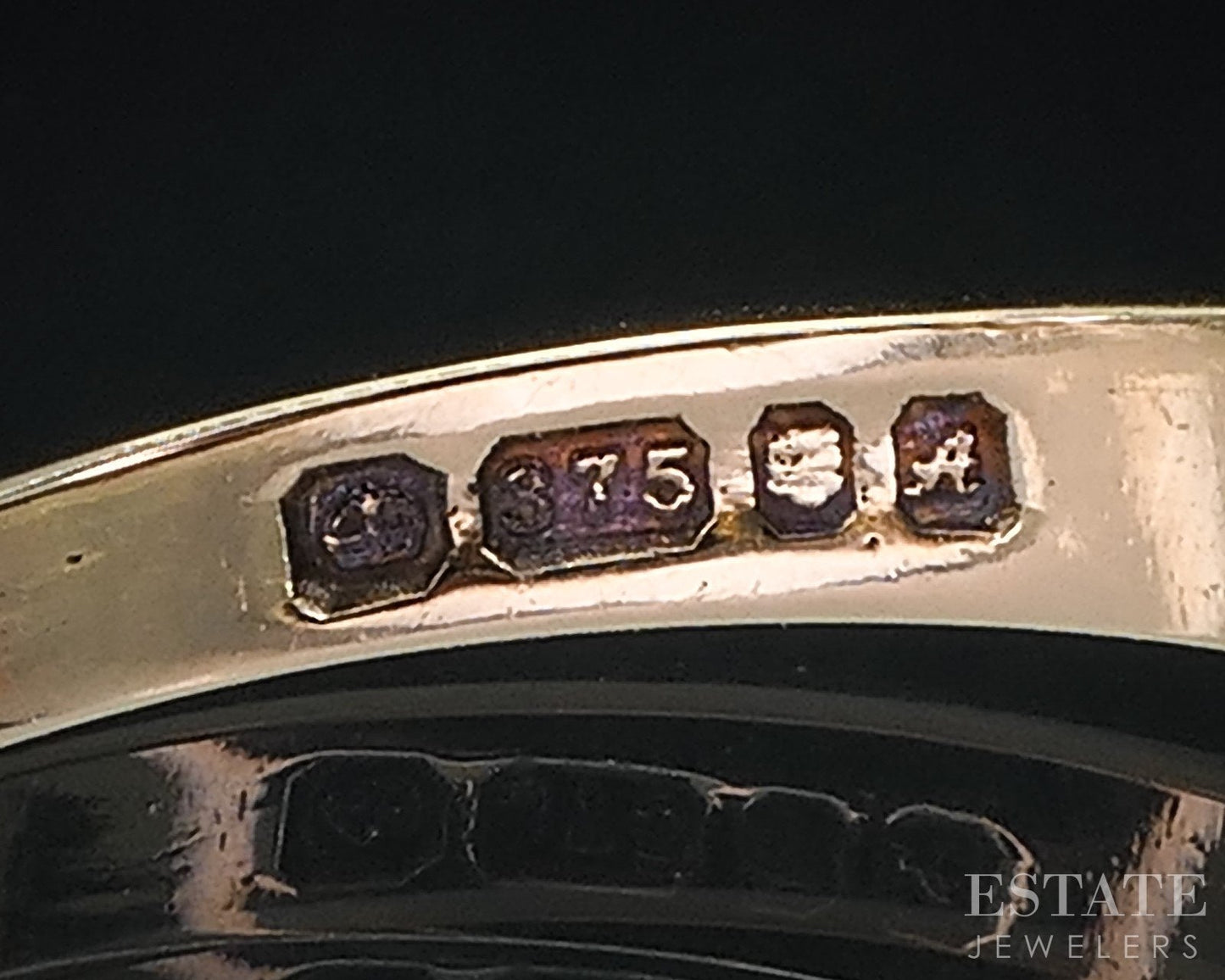 Antique 9k Yellow Gold Natural Garnet Ladies Band Ring 2.9g i18696b