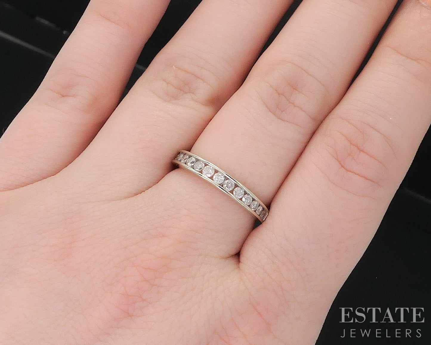 10k White Gold Natural .35ctw Diamond Ladies Wedding Band 2.2g i18694b