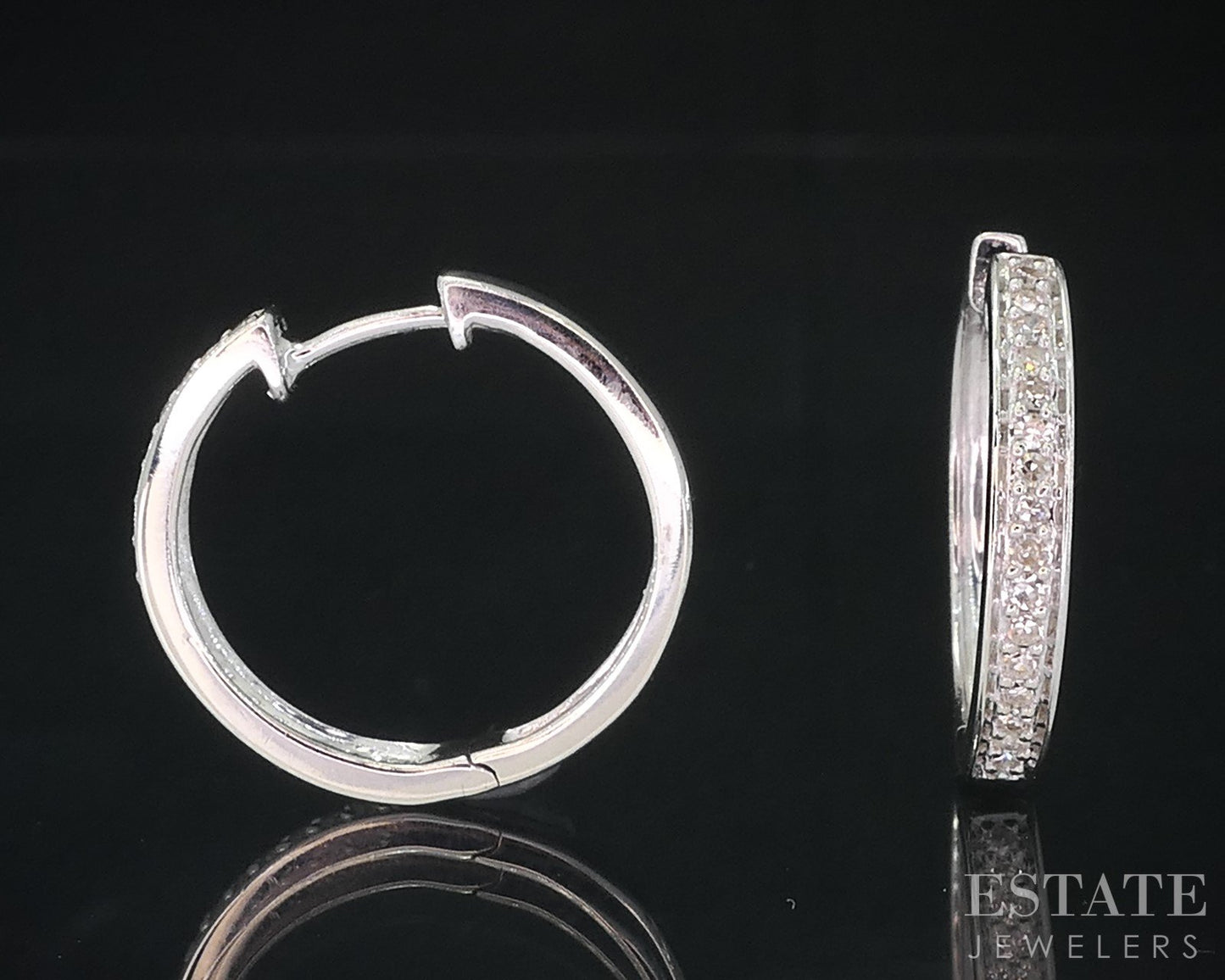 Vintage 10k White Gold Round Natural .20ctw Diamond Hoop Earrings 3.1g i18680b