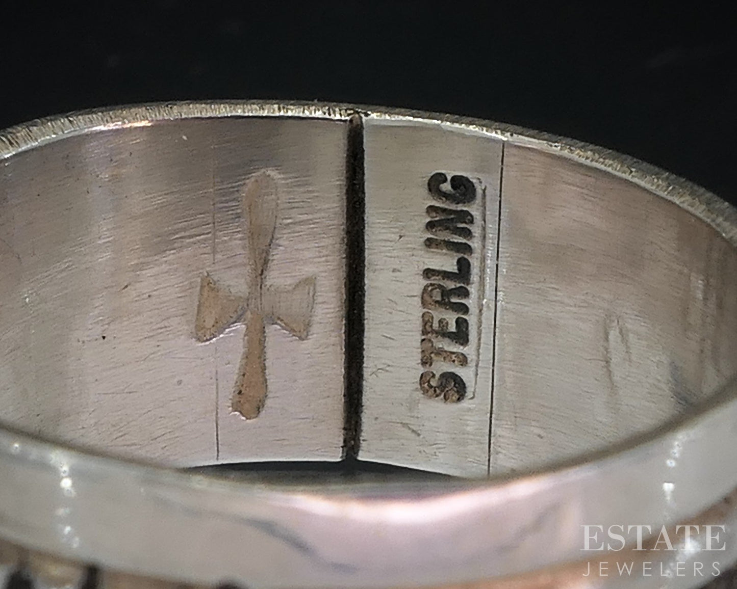 Vintage Sterling Navajo Overlay Gibson Gene Band Ring 3.8g i18717