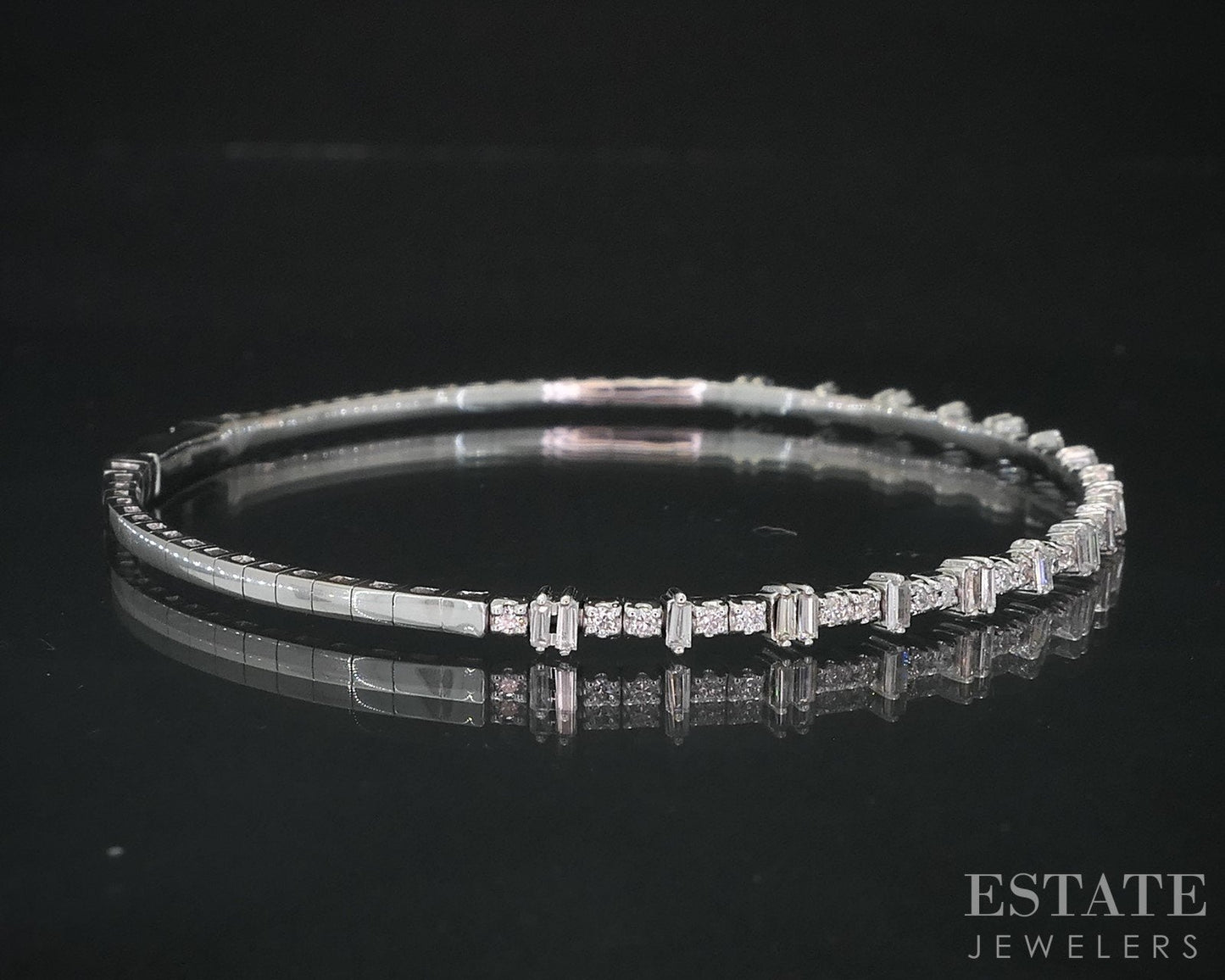 14k White Gold Natural .43ctw Diamond Flex Bangle Bracelet 5.7g i18816