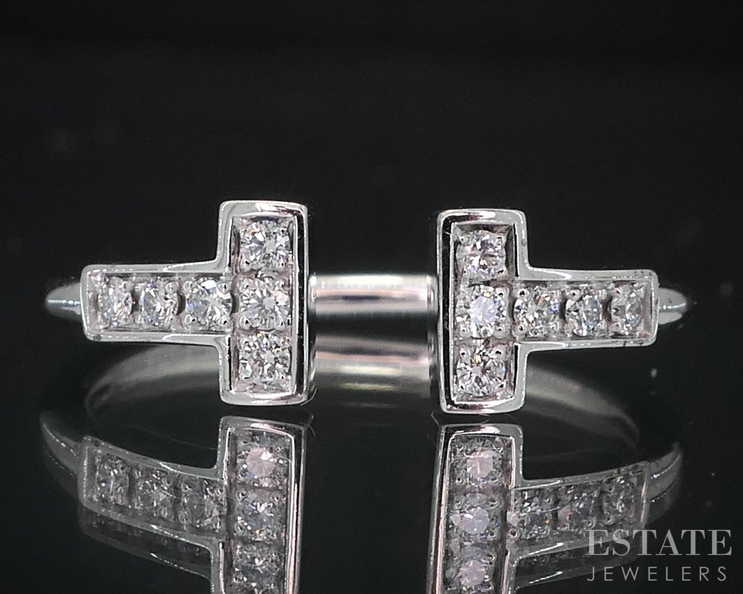 18k White Gold Tiffany & Co. Natural .13ctw Diamond T Wire Band Ring 2.8g i18825