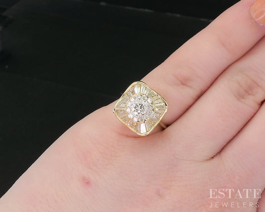 Vintage 18k Yellow Gold Natural 1.30ctw Diamond Cocktail Ring 4.9g i18847