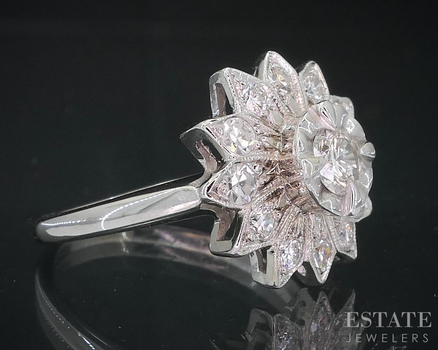 Vintage 14k White Gold Natural .57ctw Diamond Flower Cocktail Ring 3g i18862