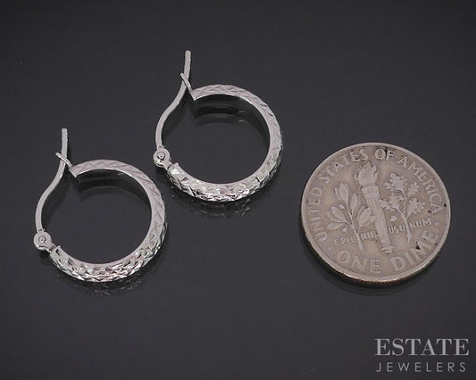 10k White Gold Diamond Cut Hoop Ladies Earrings 0.9g p78514
