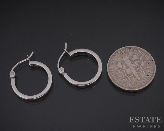 10k White Gold Smooth Squared Hoop Ladies Earrings 0.7g i18790