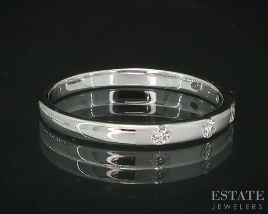 14k White Gold Lab Created .12ctw Diamond Ladies Wedding Band Ring 1.7g i18904