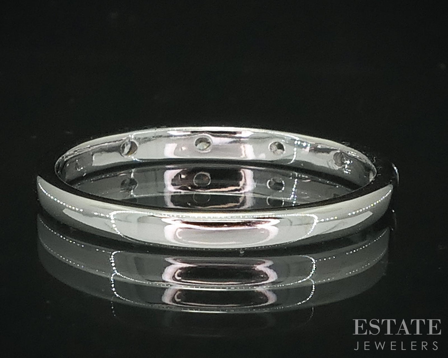 14k White Gold Lab Created .12ctw Diamond Ladies Wedding Band Ring 1.7g i18904