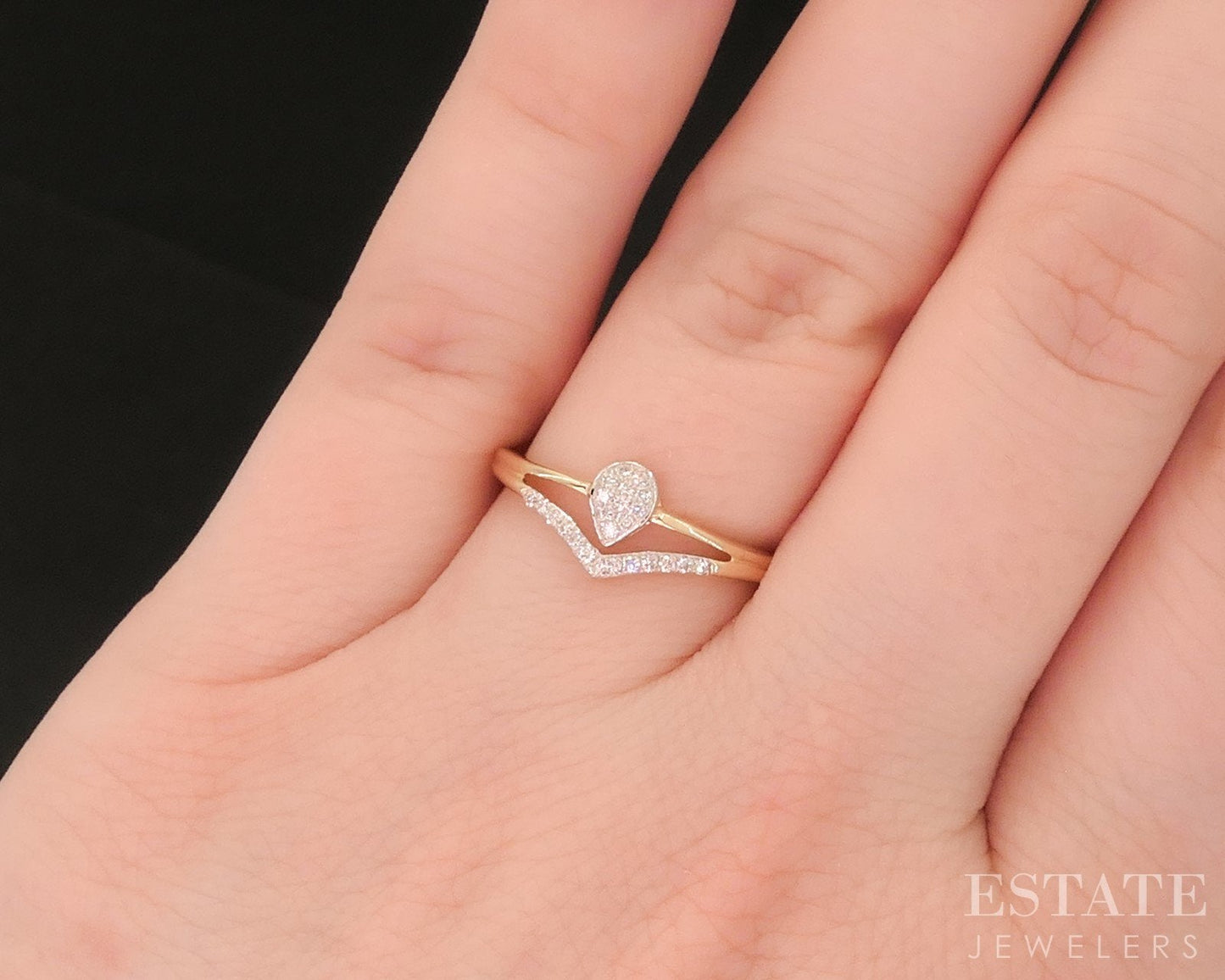 14k Yellow Gold Lab Created .10ctw Diamond Cluster Ladies Band Ring 1.3g i18900