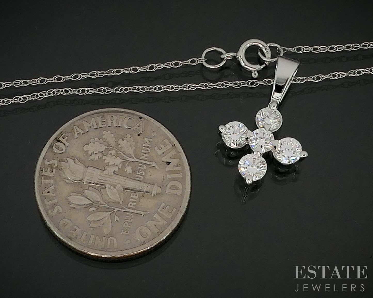 14k White Gold Lab Created .51ctw Diamond Flower Ladies Necklace 1g 18"L i18918