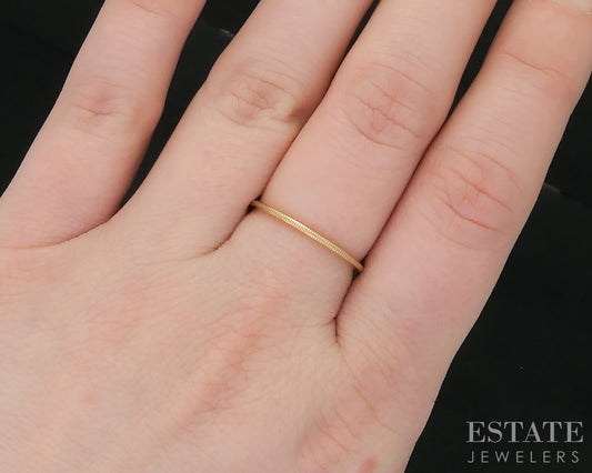 10k Yellow Gold Milgrain Ladies Stack Band 0.9g p80557