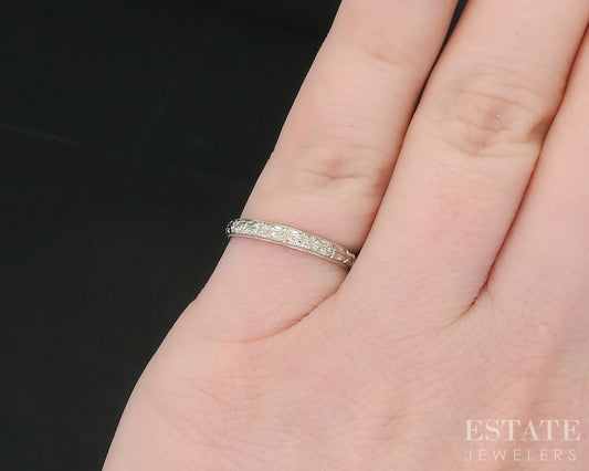 Antique 18k White Gold 2.4mm Engraved Ladies Wedding Band 1.5g i19016b